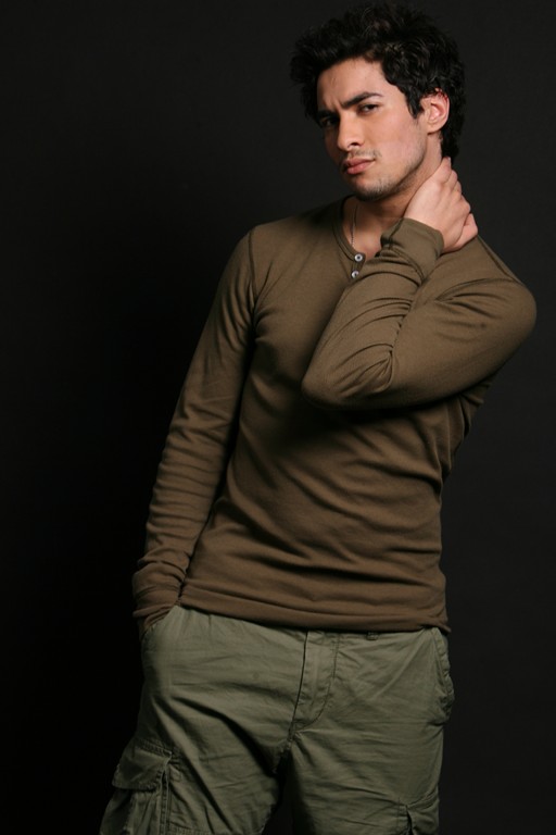 Male model photo shoot of McLeron