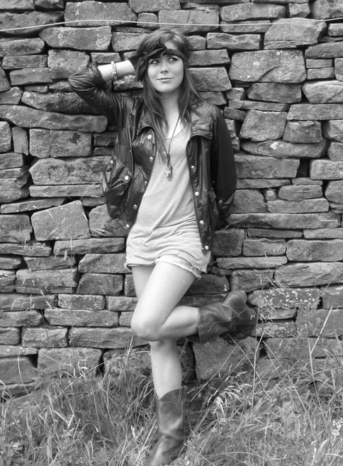 Female model photo shoot of Ella Jaye by Emma Wadsworth in Manchester