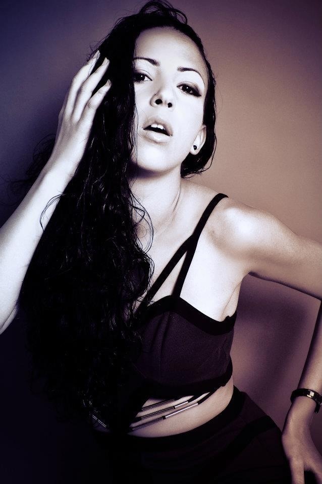 Female model photo shoot of Vea Luz