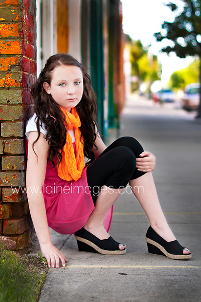 Female model photo shoot of Laine Images