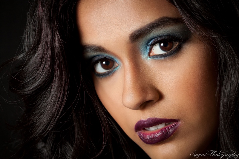 Female model photo shoot of Sharmita Bhattacharya by SajanPhotography, makeup by makeupbymeshell