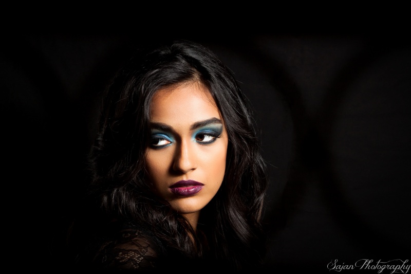 Female model photo shoot of Sharmita Bhattacharya by SajanPhotography, makeup by makeupbymeshell
