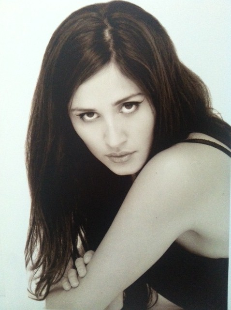 Female model photo shoot of Jasmine Aza