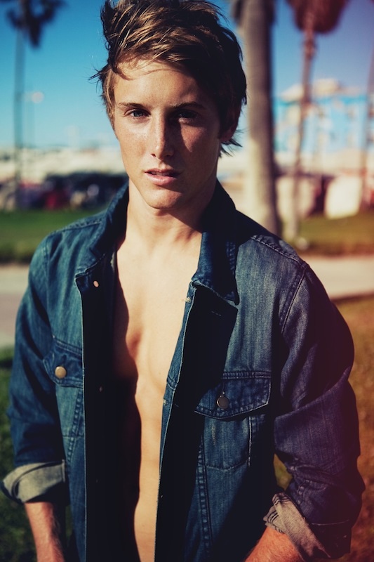 Male model photo shoot of Benjamin William in Los Angeles, CA