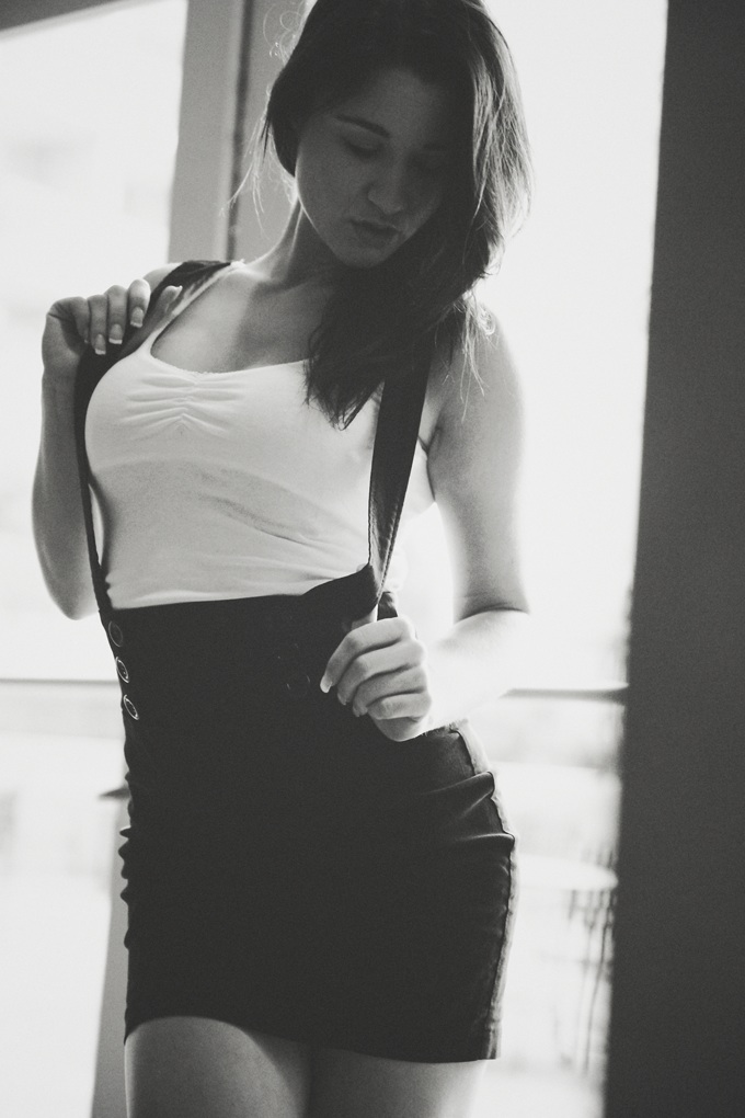 Female model photo shoot of Tiffany Celeste 