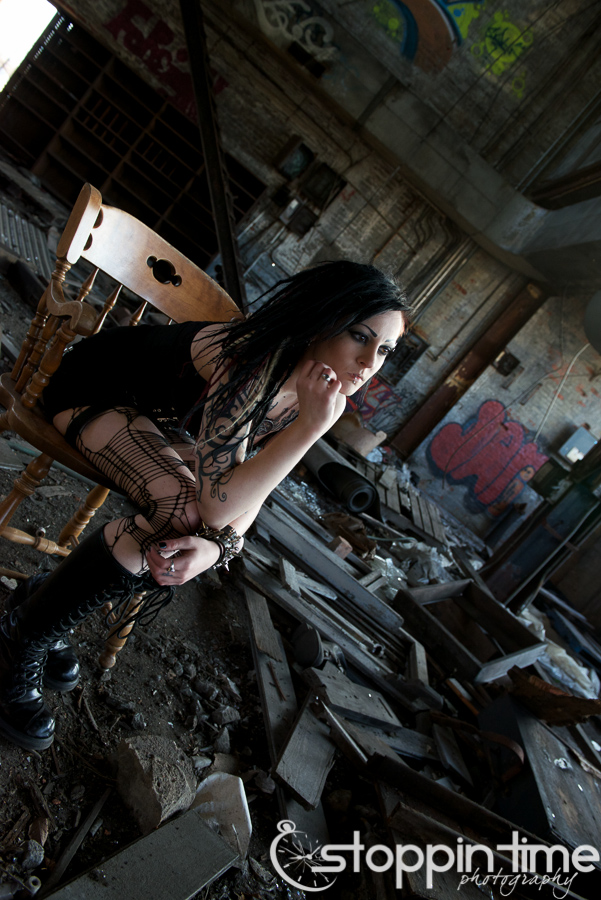 Female model photo shoot of Amanda Macabre by Images by Pat Hayes