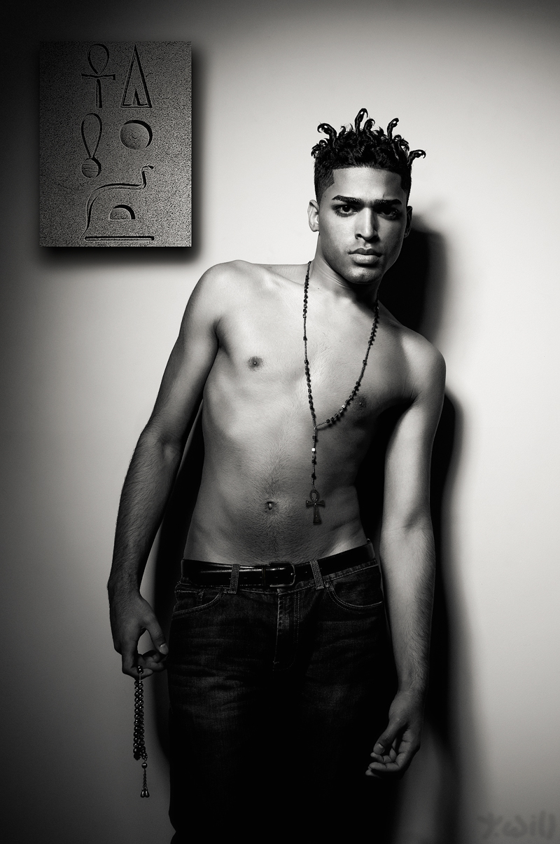 Male model photo shoot of Angel Rafael Diaz