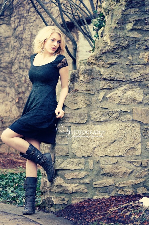 Female model photo shoot of Esmee Scarlet Faerie   by KY-Media