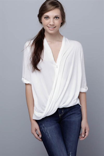 Female model photo shoot of Jolie Miquelle