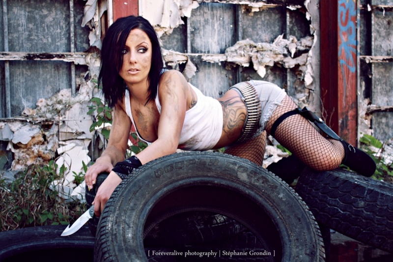Female model photo shoot of Foreveralive Photography and evee11e in Ottawa (ON) Canada