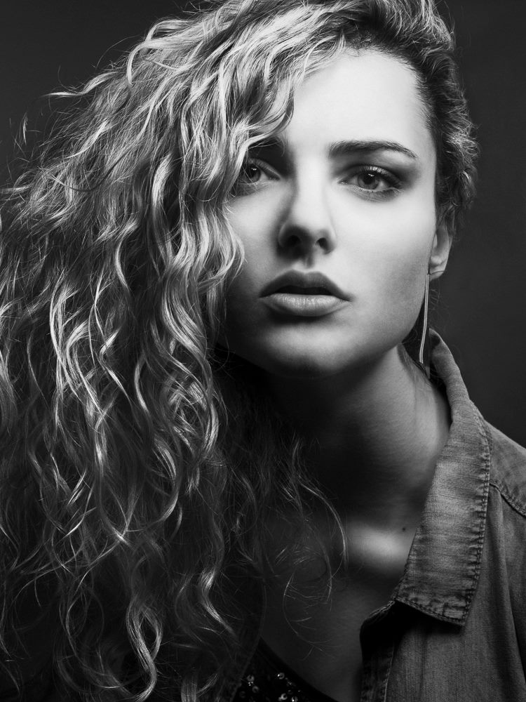Female model photo shoot of Lexi Weege
