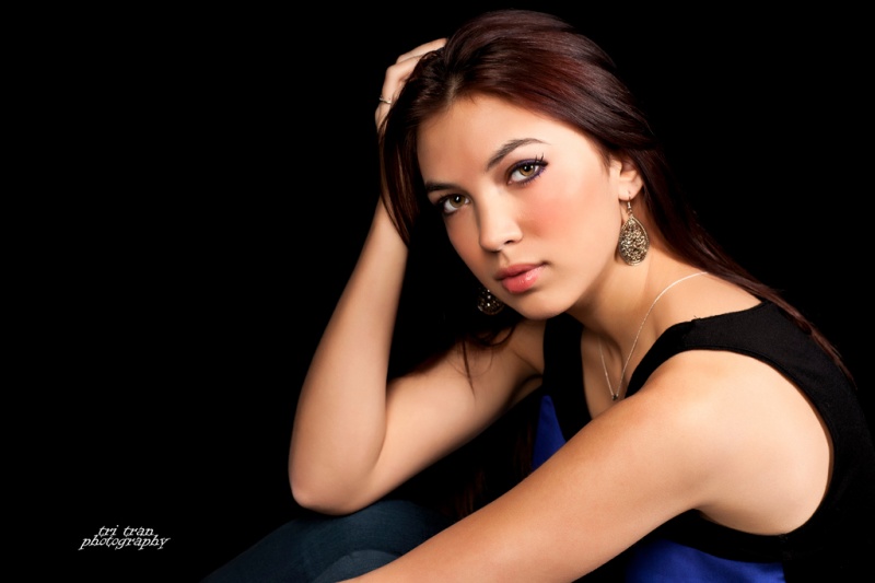 Female model photo shoot of Alex_Nicole by TriTran