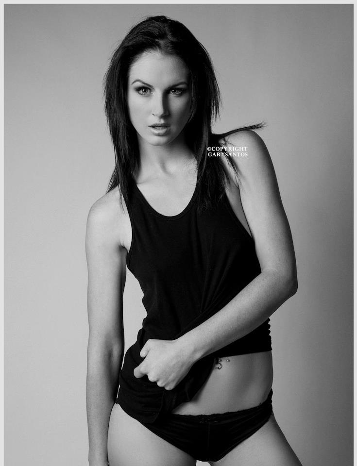 Female model photo shoot of jordyn woolley