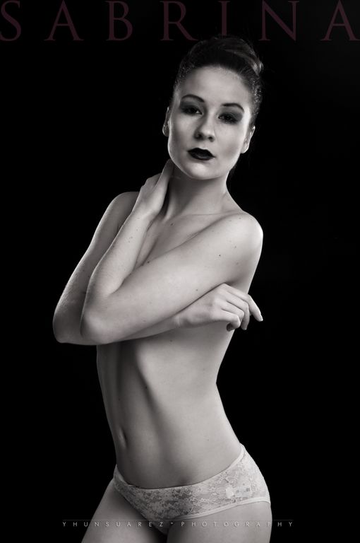 Female model photo shoot of sabrinact