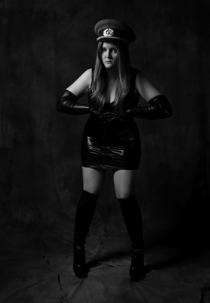 Female model photo shoot of Aberdeen Wardrobe and ZombieSaz by Szmytke