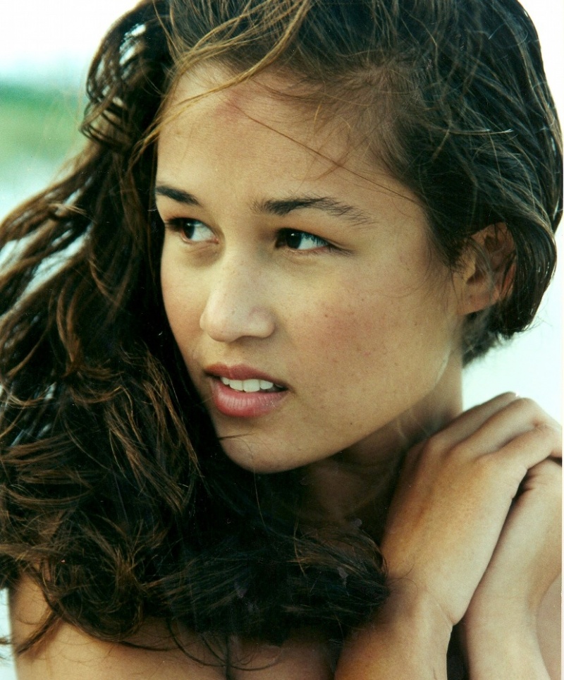 Female model photo shoot of cjbsurf in Miami