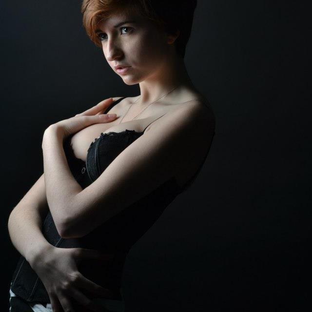Female model photo shoot of Sian Boultby in Nottingham