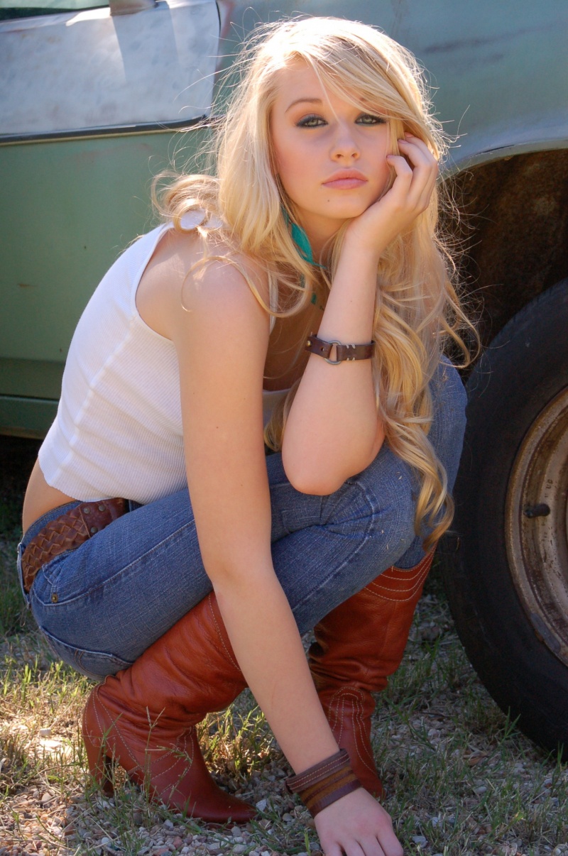 Female model photo shoot of Megan Devine by Mark Guerra Photography in Austin, TX