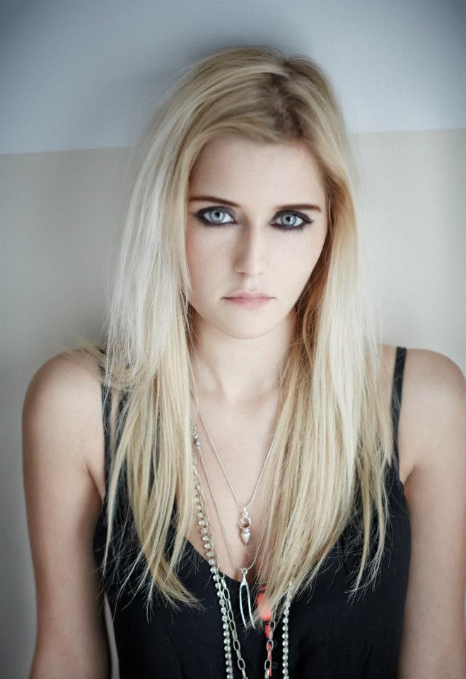 Female model photo shoot of Clare-Louises