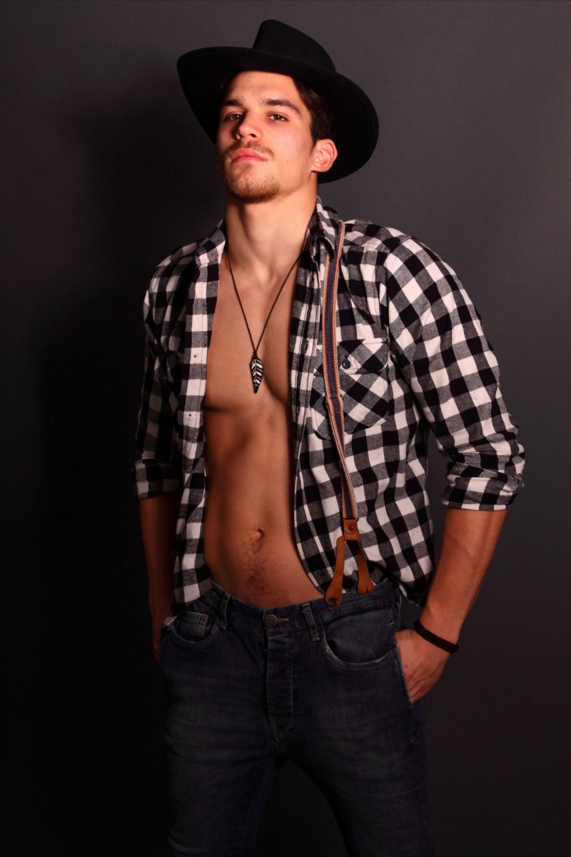 Male model photo shoot of Mirco Dal Bosco