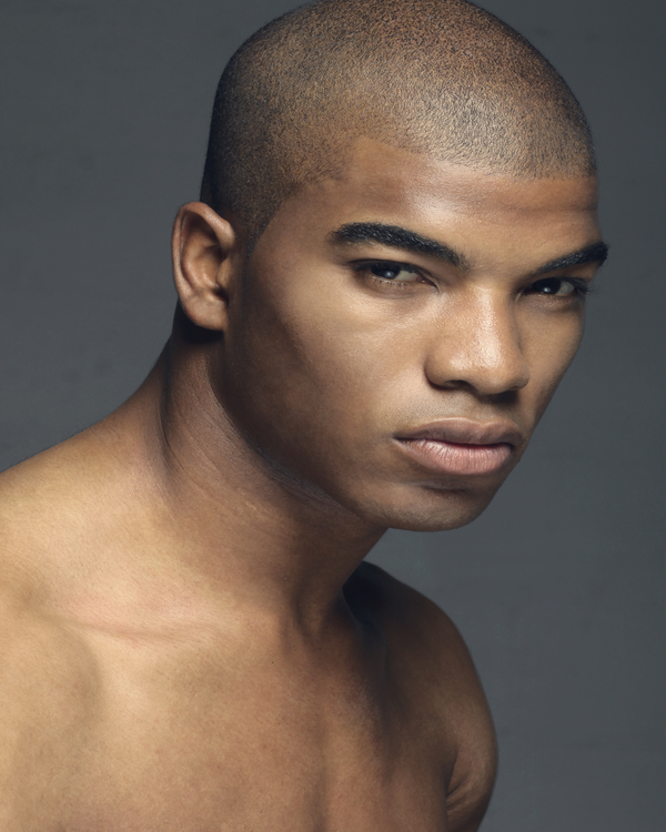 Male model photo shoot of Javis Japrell