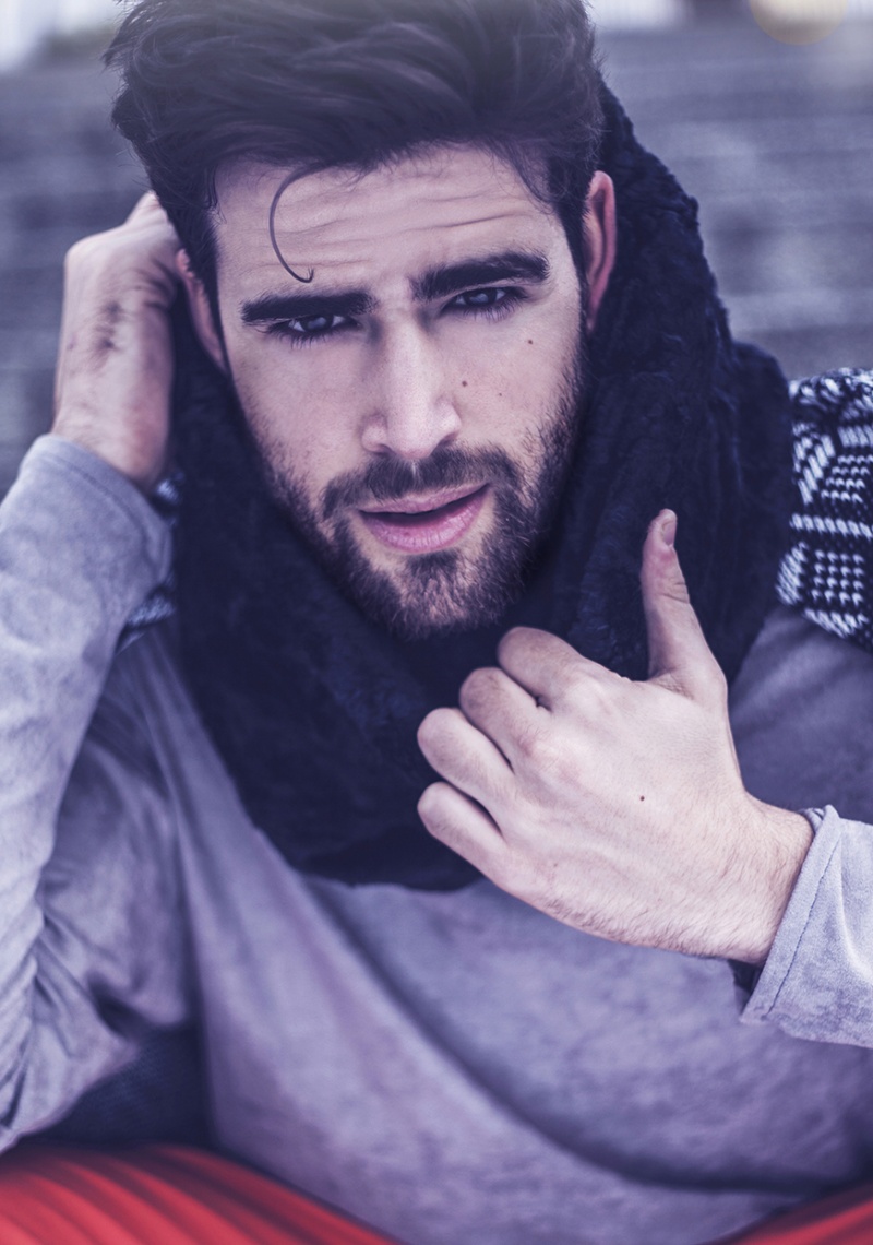 Male model photo shoot of Jose Quero in Sevilla