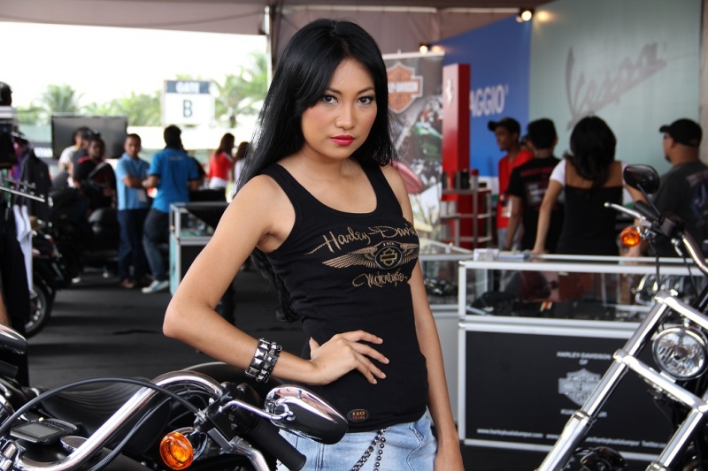 Male model photo shoot of SureN Studio in Sepang International Circuit