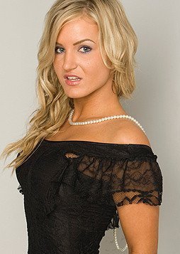 Female model photo shoot of Shannon TheQueen in Studio