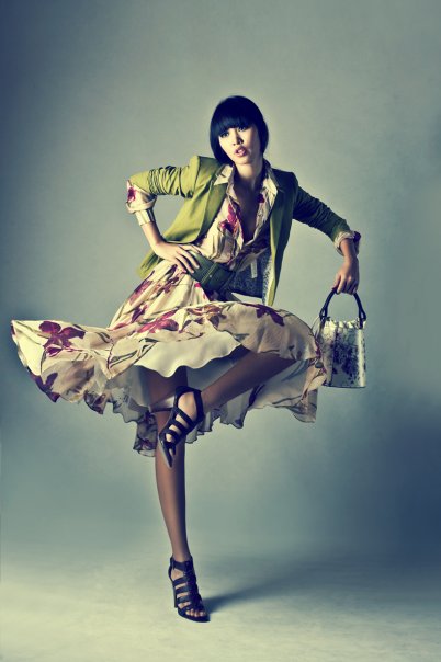 Female model photo shoot of Ha Anh Vu