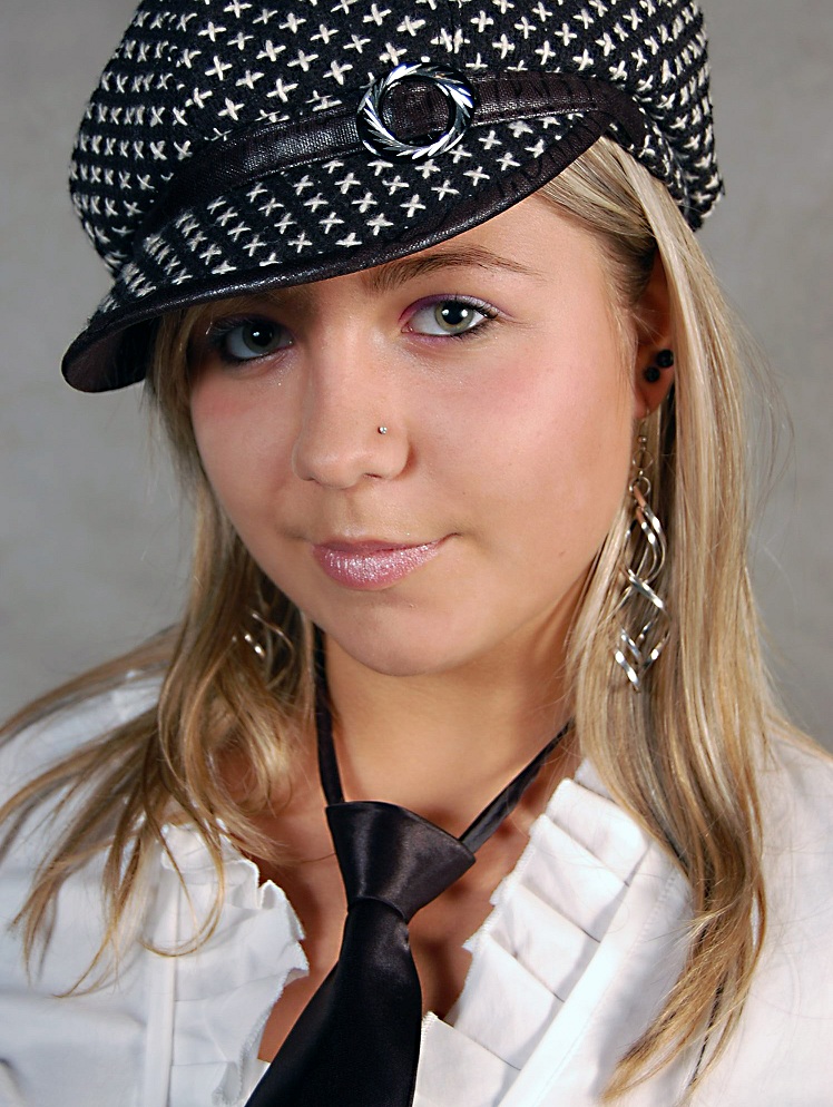Female model photo shoot of MKE Polska