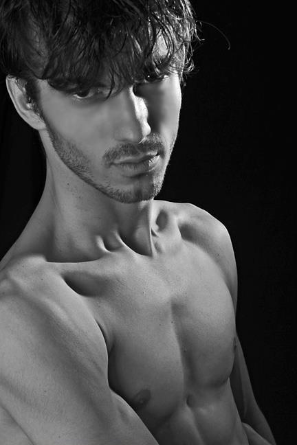 Male model photo shoot of Ricardo Melfi in Perth, Australia