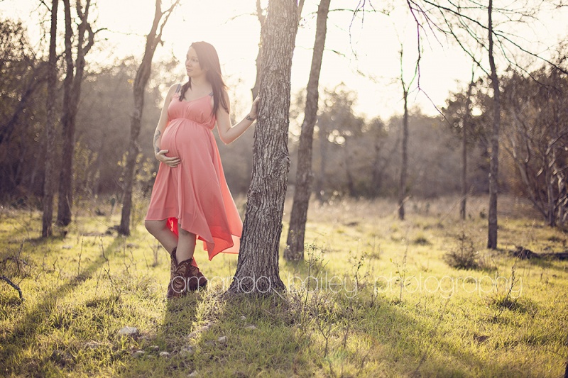 Female model photo shoot of AmandaBaileyPhotography in Salado, Texas