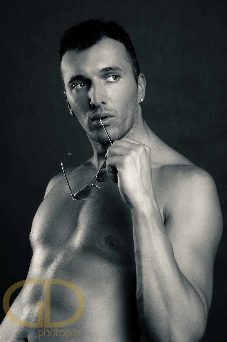 Male model photo shoot of Milovan Djurovic