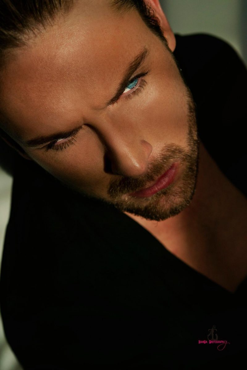 Male model photo shoot of Nicholas Smyth