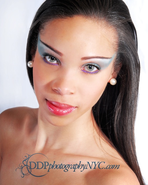 Female model photo shoot of Briana Braxton