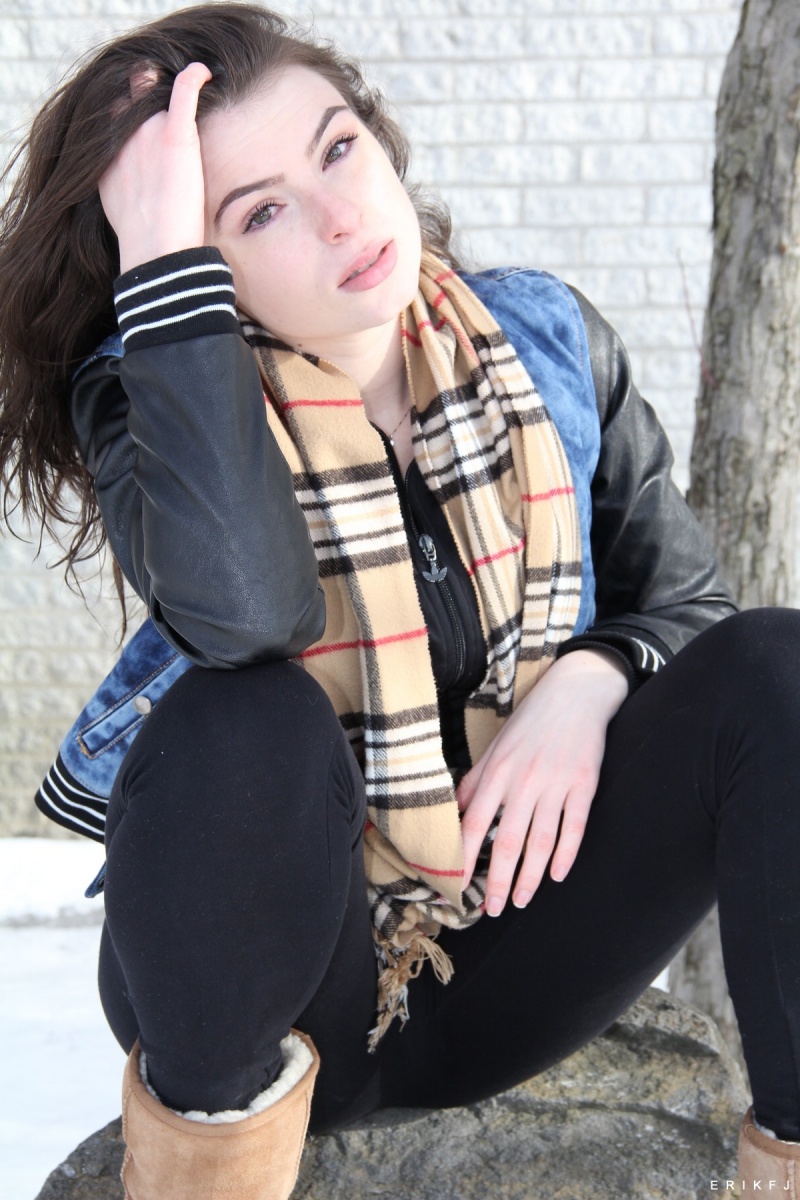 Female model photo shoot of Melissa Biascione by Erik FJ