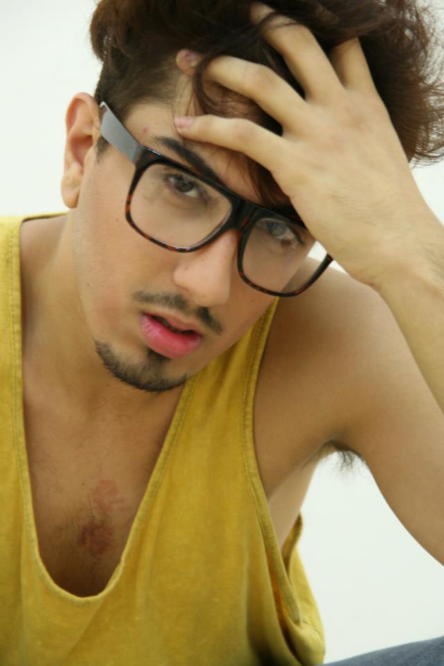 Male model photo shoot of Kosta Angeo