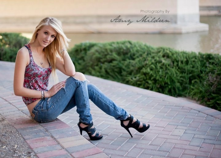 Female model photo shoot of Heather prince  in Lake Las Vegas