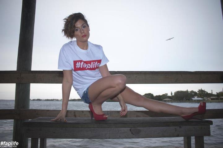 Female model photo shoot of Kelsea Mullen in Melbourne Beach