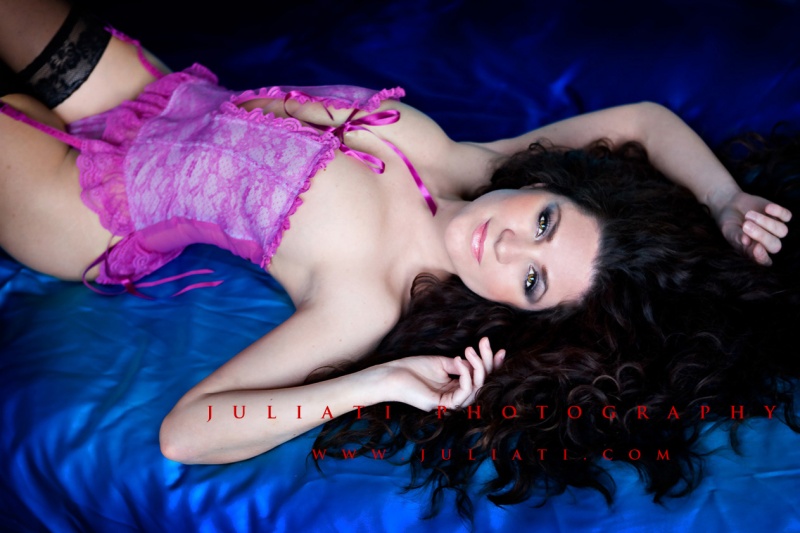 Female model photo shoot of Julia Juliati in Juliati Photography Studio