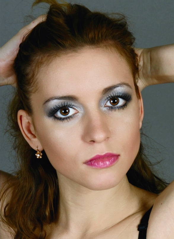 Female model photo shoot of Natalia Lepetyukha