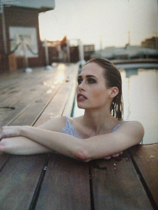 Female model photo shoot of Kate Loften