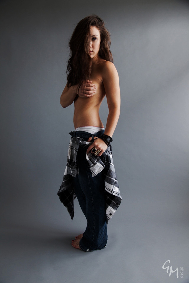 Female model photo shoot of Rebekah Rochelle