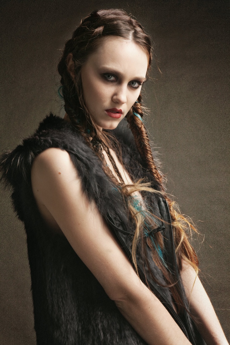Female model photo shoot of Elena Houda Mazzoleni