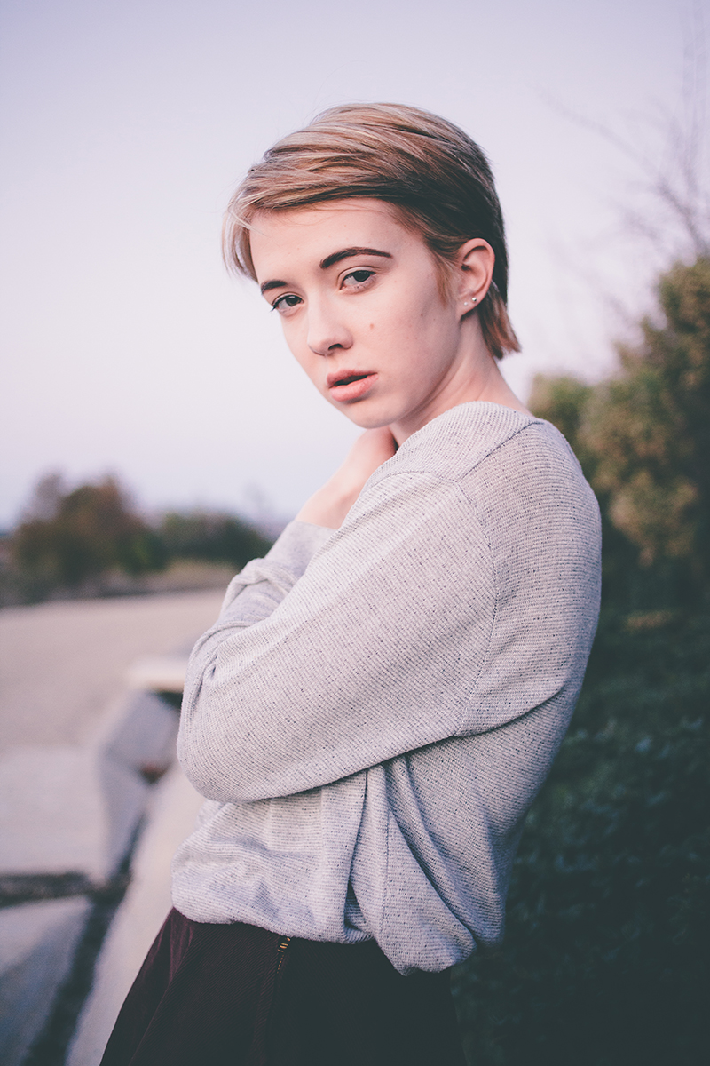 Female model photo shoot of Lauren Miles
