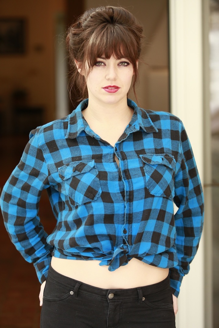 Female model photo shoot of Lauren Frias