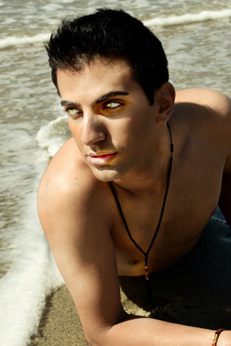 Male model photo shoot of sean fazel