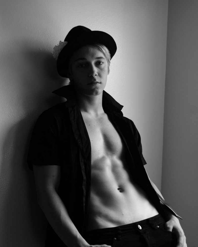 Male model photo shoot of Reme Paul Landry