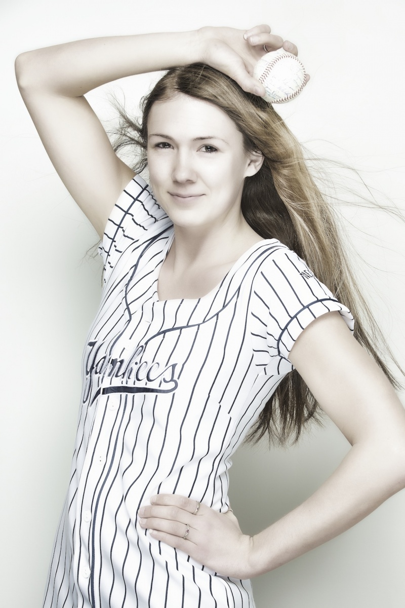 Female model photo shoot of BarnOwl by StromePhoto