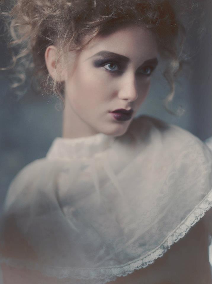 Female model photo shoot of Amber Rose Hair Makeup